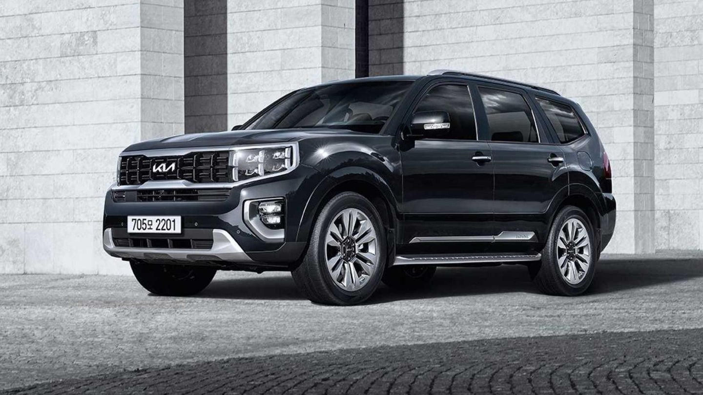 Kia Still Makes a Body-on-Frame SUV—You Just Can’t Buy It Here