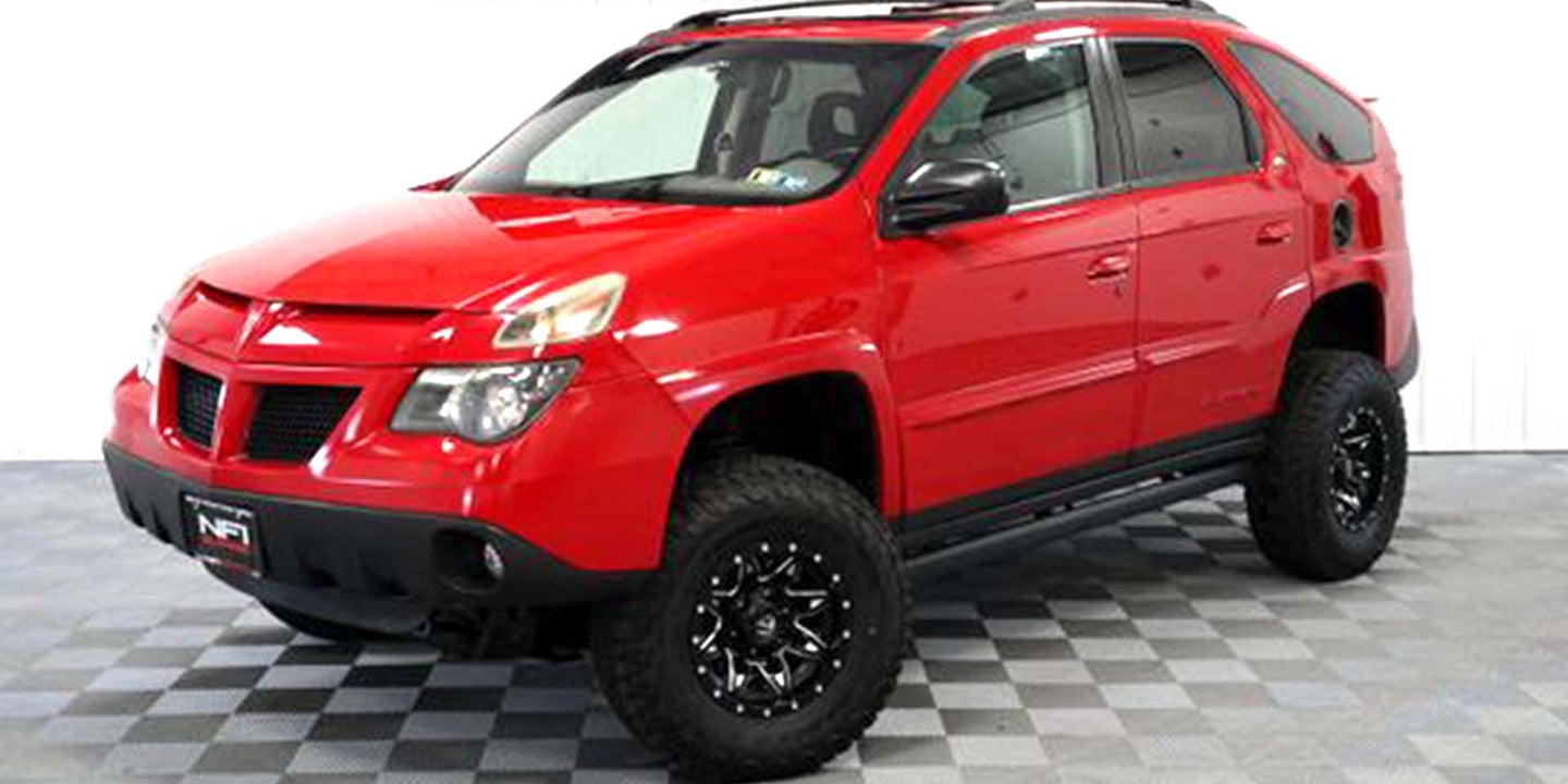 Lifted Pontiac Aztek With Mud Tires, AWD Is Probably Better On-Road
