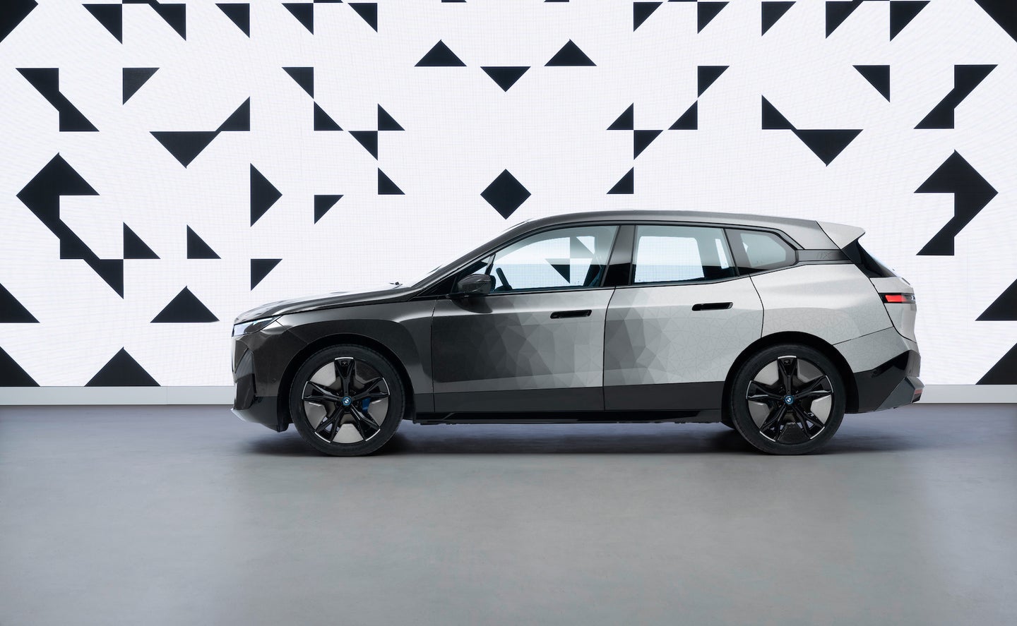 See BMW’s Wild Color-Changing Car in Action