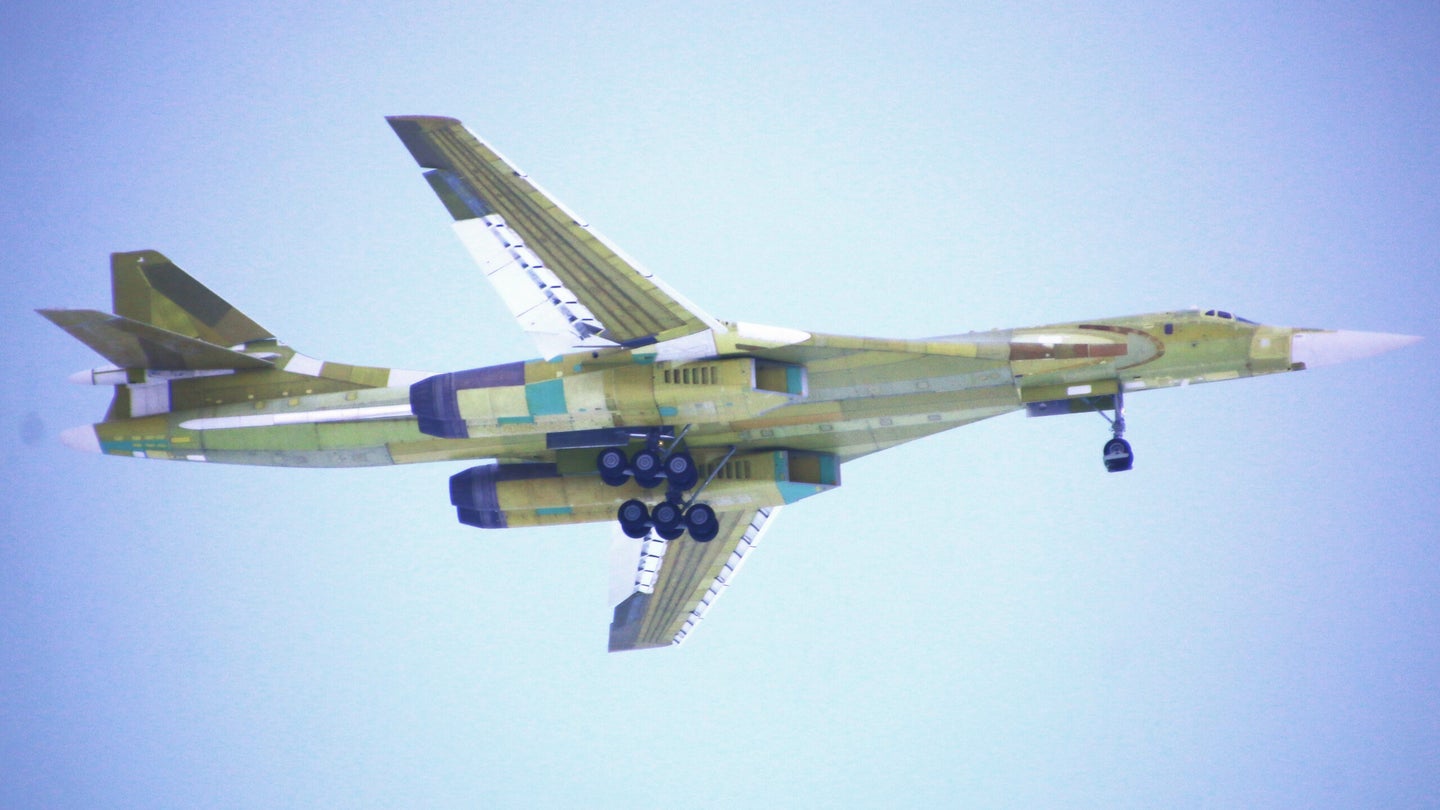 Tu-160M_first_flight