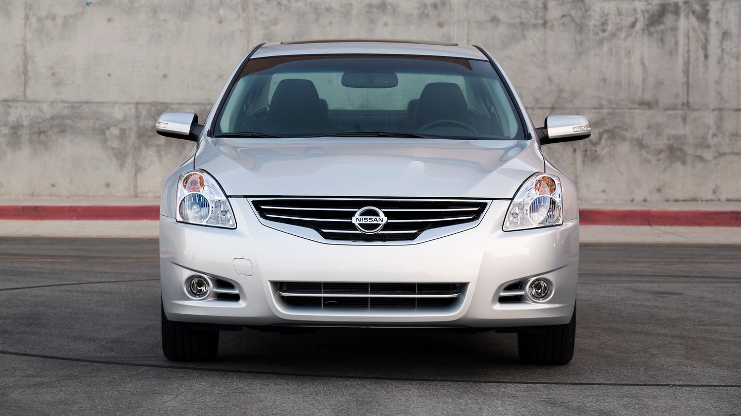 ‘It Keeps Me Humble’: New York Mets Outfielder Still Drives His 2010 Nissan Altima