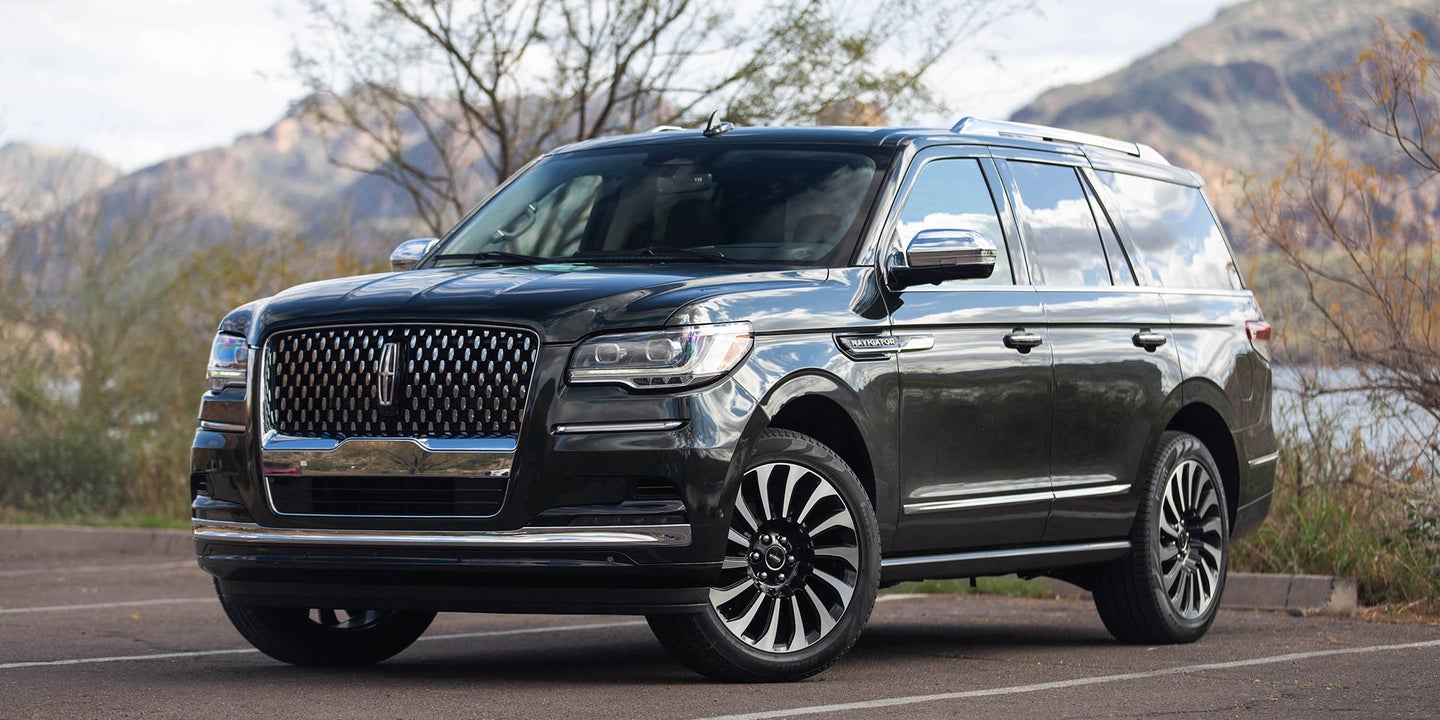2022 Lincoln Navigator First Drive Review: An Updated Land Yacht Coming for Cadillac’s Ass