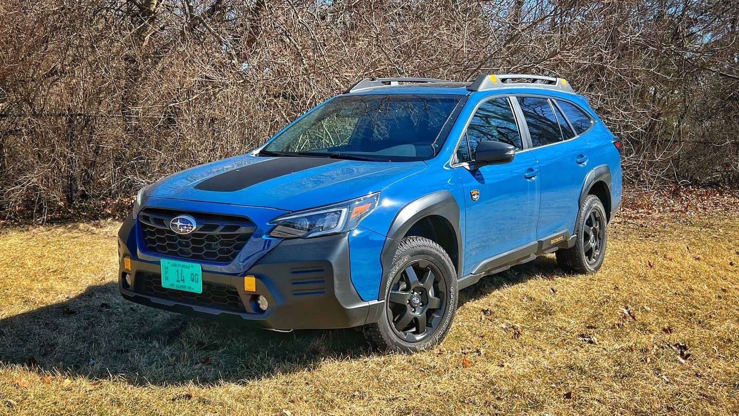 Subaru Outback photo