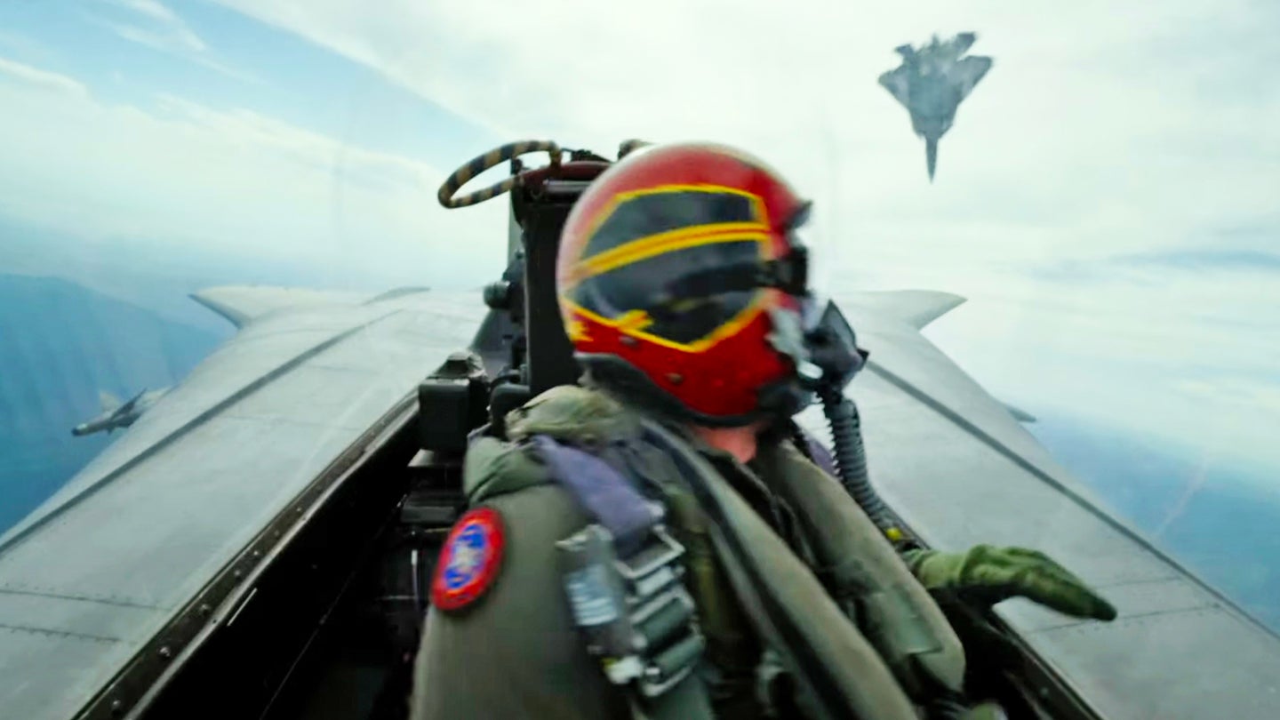 New Top Gun Trailer Shows Dogfight Between F-14 And Su-57