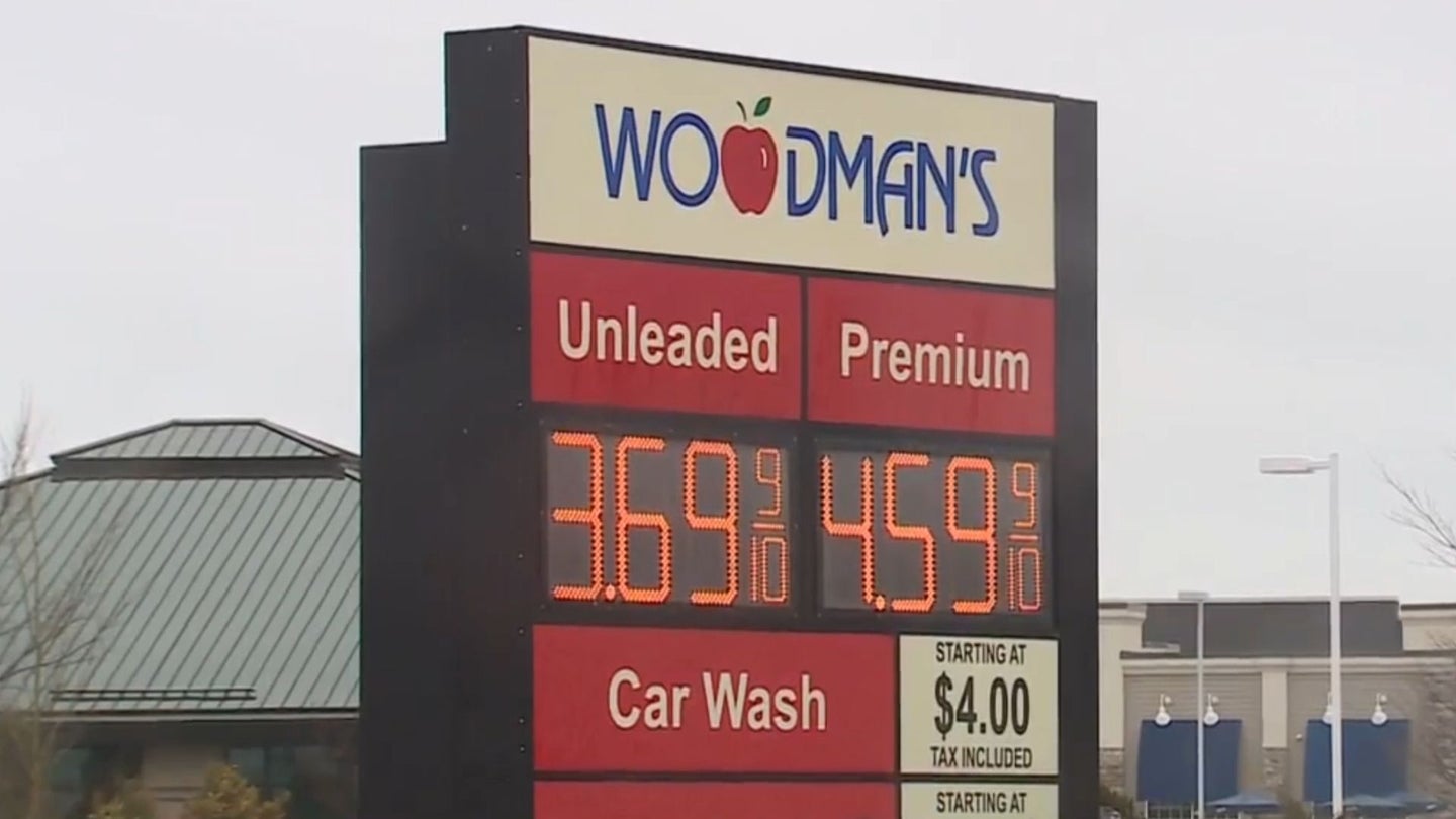 Wisconsin Store With Low Gas Prices Being Sued by Nearby Fuel Stations