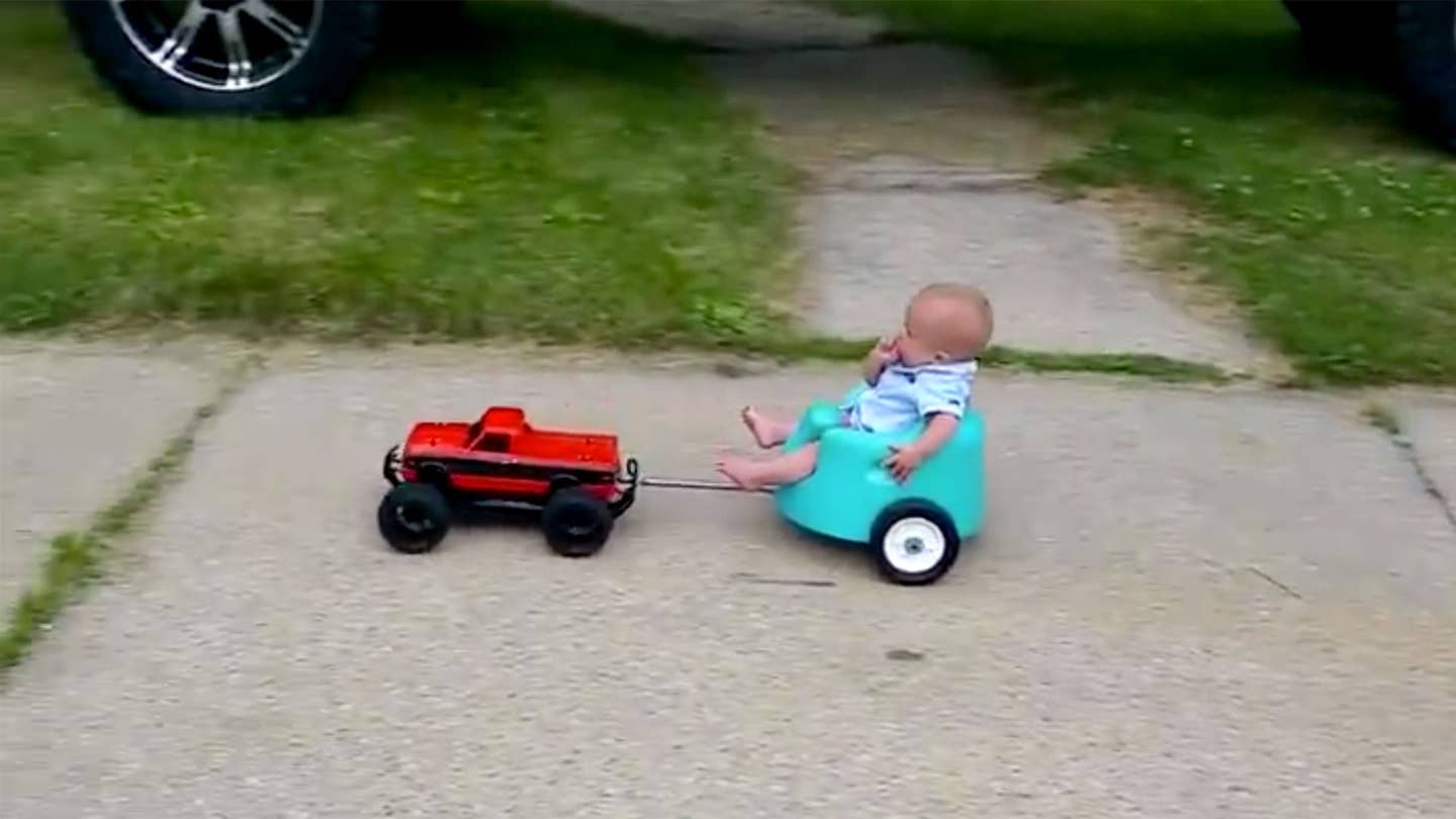 Dad Makes RC Chair for Baby, Wins Internet