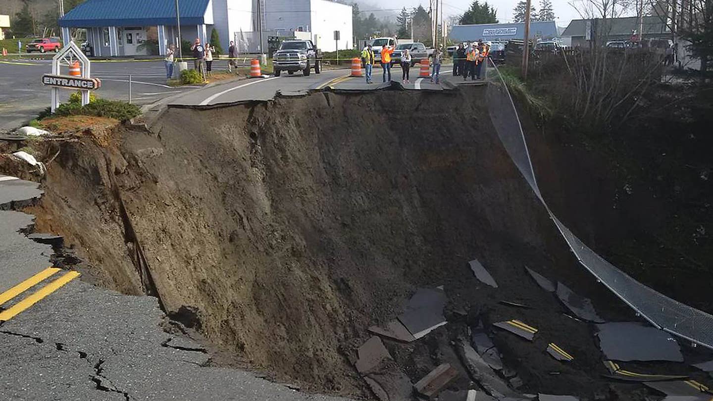 The Oregon Sinkhole: Highway 101’s Large “Cavity”