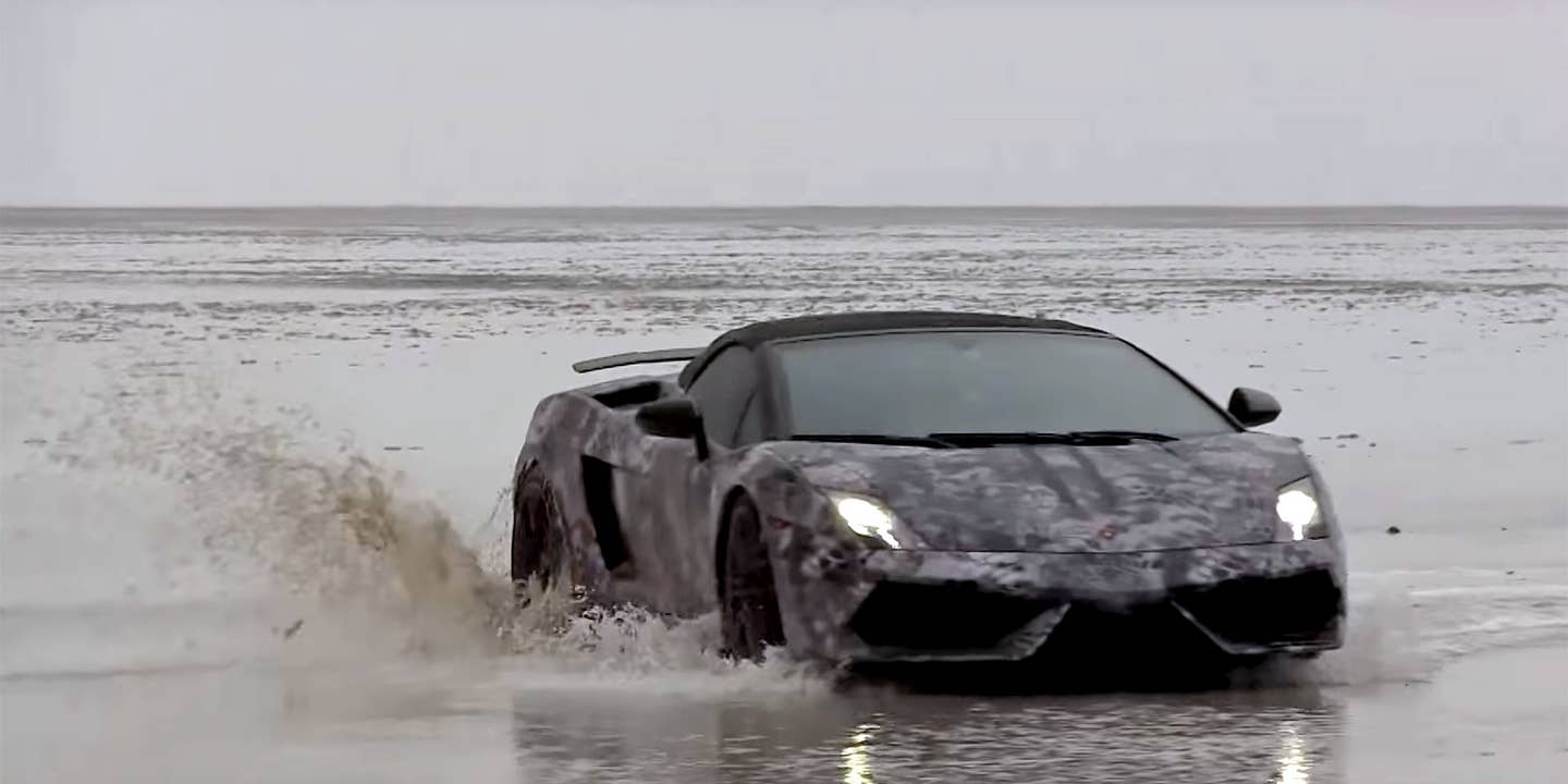 Knucklehead Hoons Lamborghini at Flooded Bonneville Salt Flats
