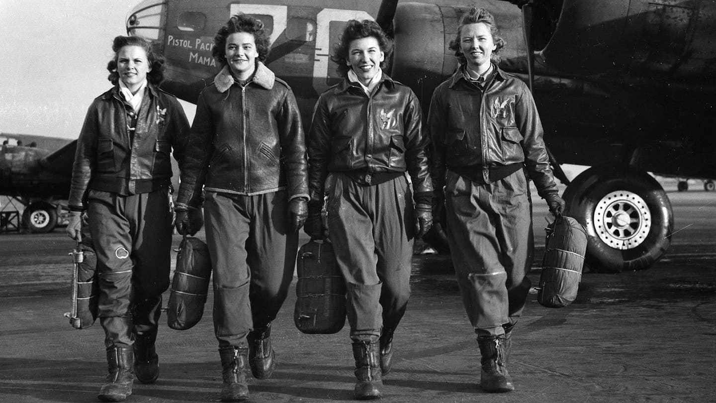 WWII female pilots