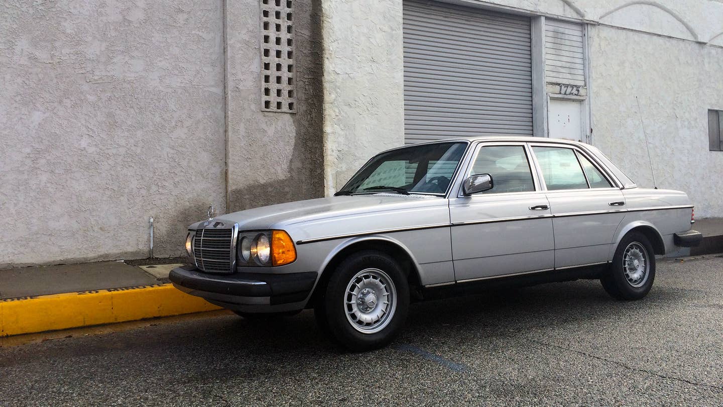 Behind the Wheel of a Perfect 1978 Mercedes-Benz 300D