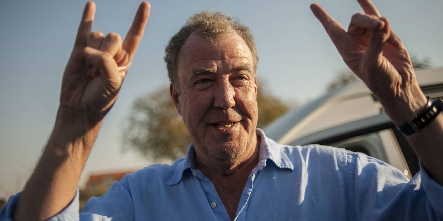 <em>Top Gear’</em>s Jeremy Clarkson Apologizes for Punching Producer in the Face