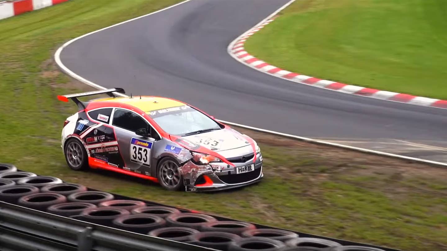 The Ultimate Nürburgring Crumpilation is a Lesson in How Not to Drive in the Rain