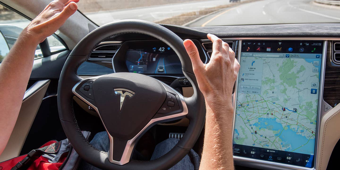 Study Claims 10 Million Self-Driving Cars Will Be on the Road by 2020