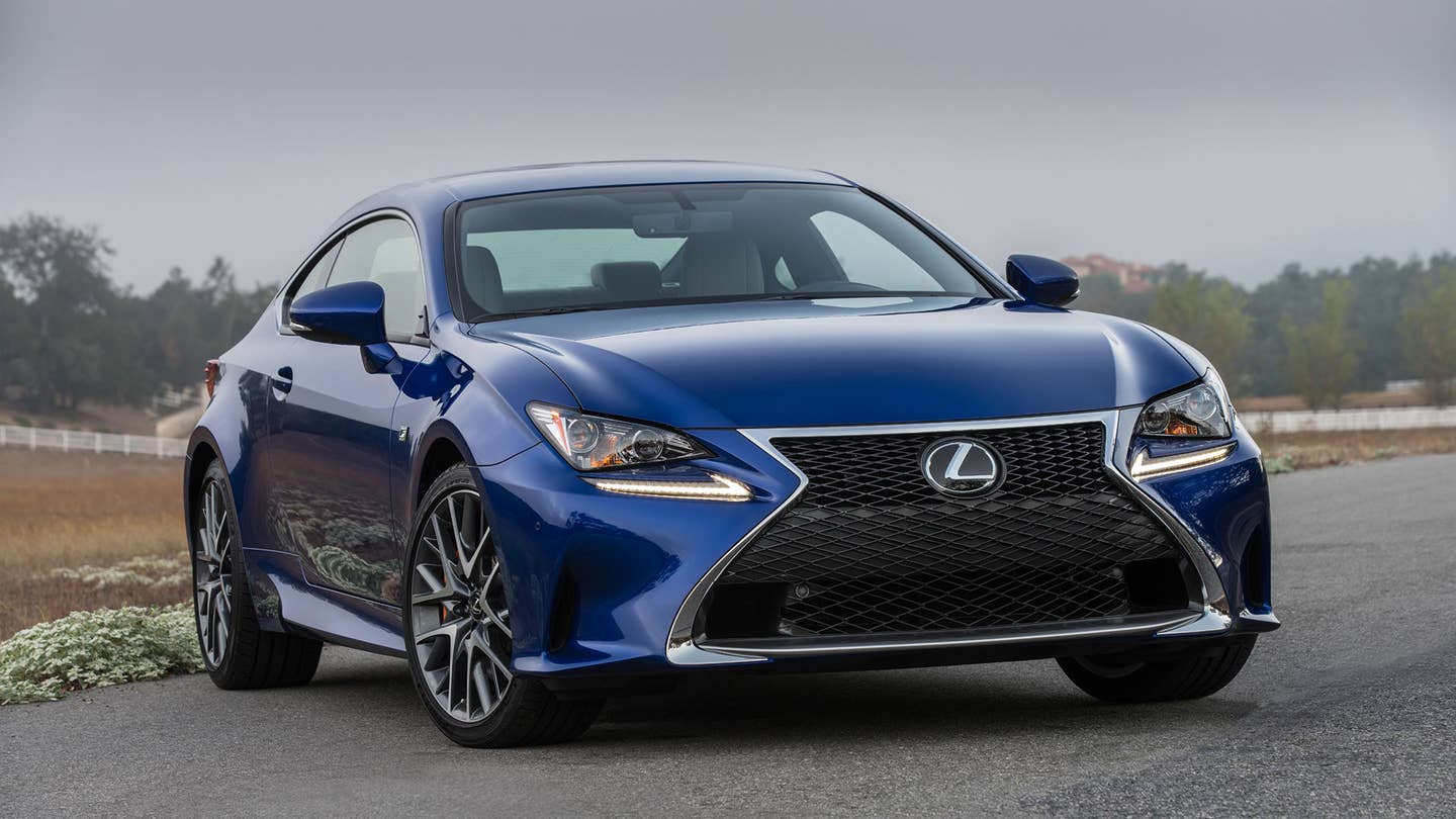 The Lexus RC200t Is a Counterfeit Performance Coupe