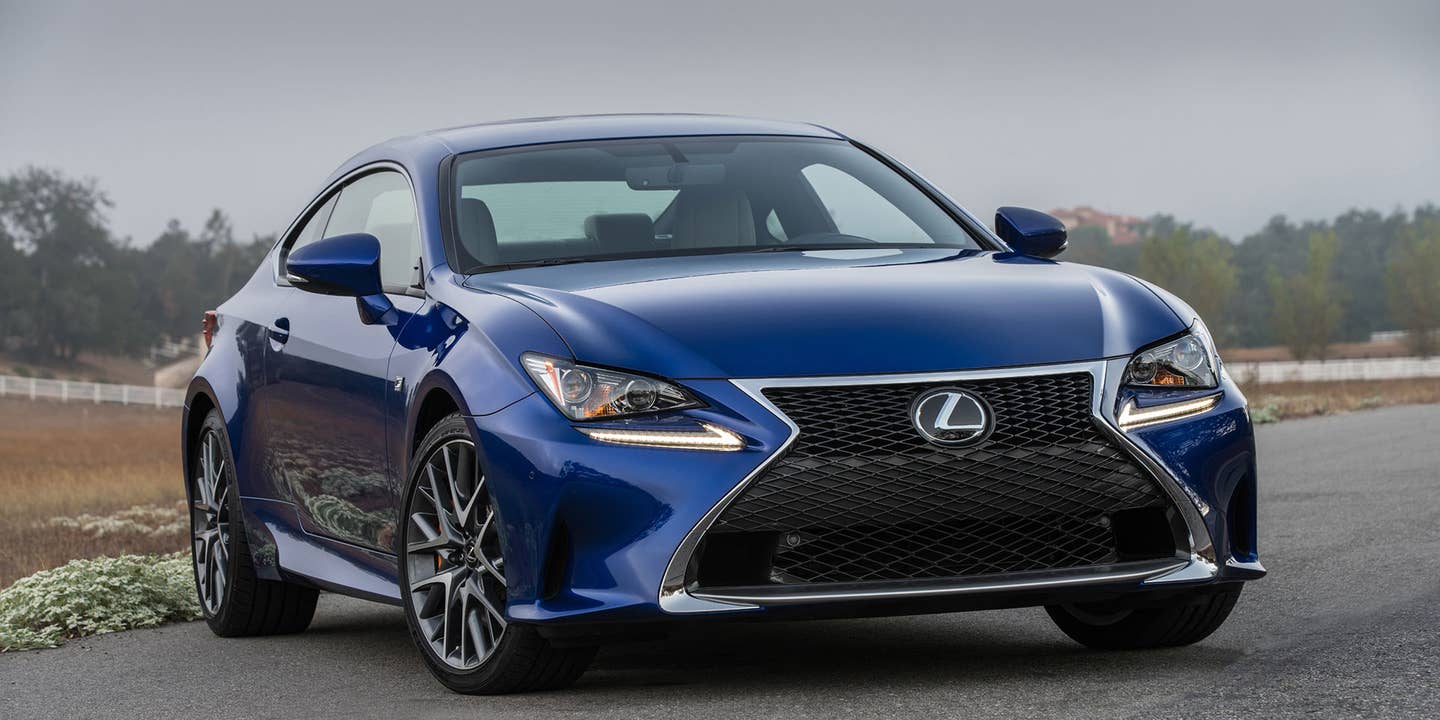 The Lexus RC200t Is a Counterfeit Performance Coupe