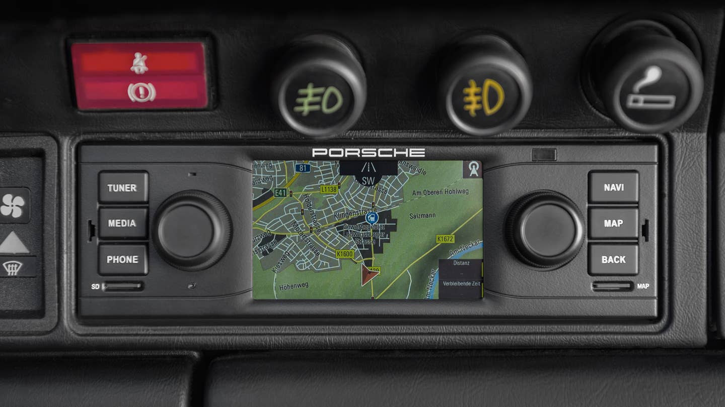 Porsche Now Offering Tiny Navigation System for Classic 911s, Other Models