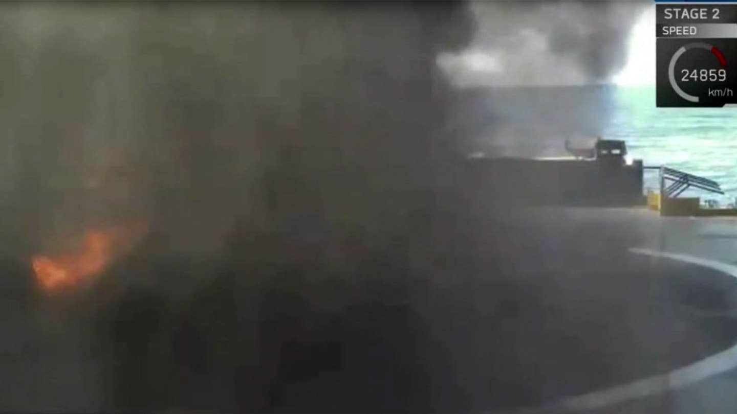 SpaceX Rocket Crashes on Video During Barge Landing
