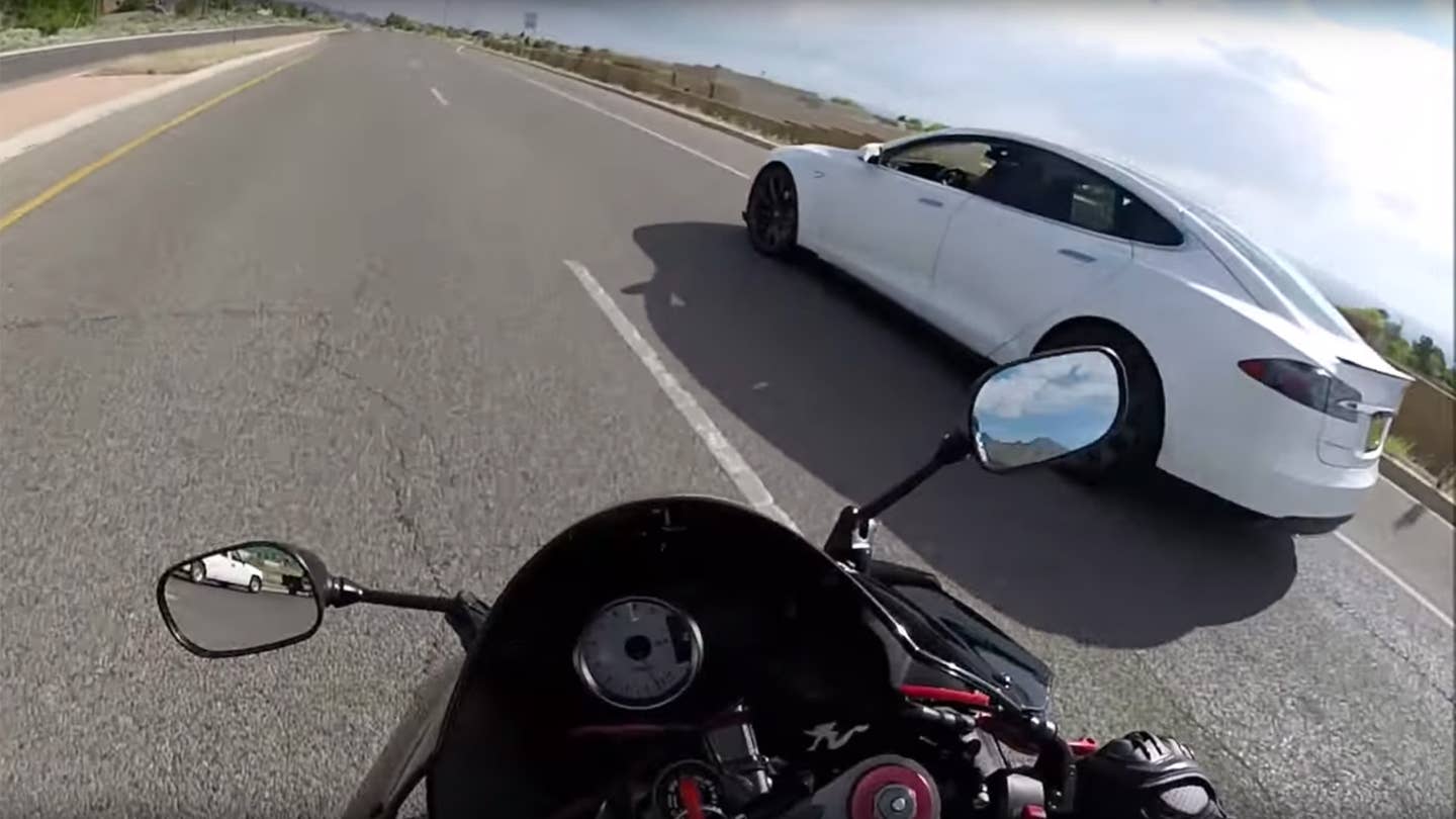 Watch a Tesla Model S Annihilate a Kawasaki Ninja in a Race