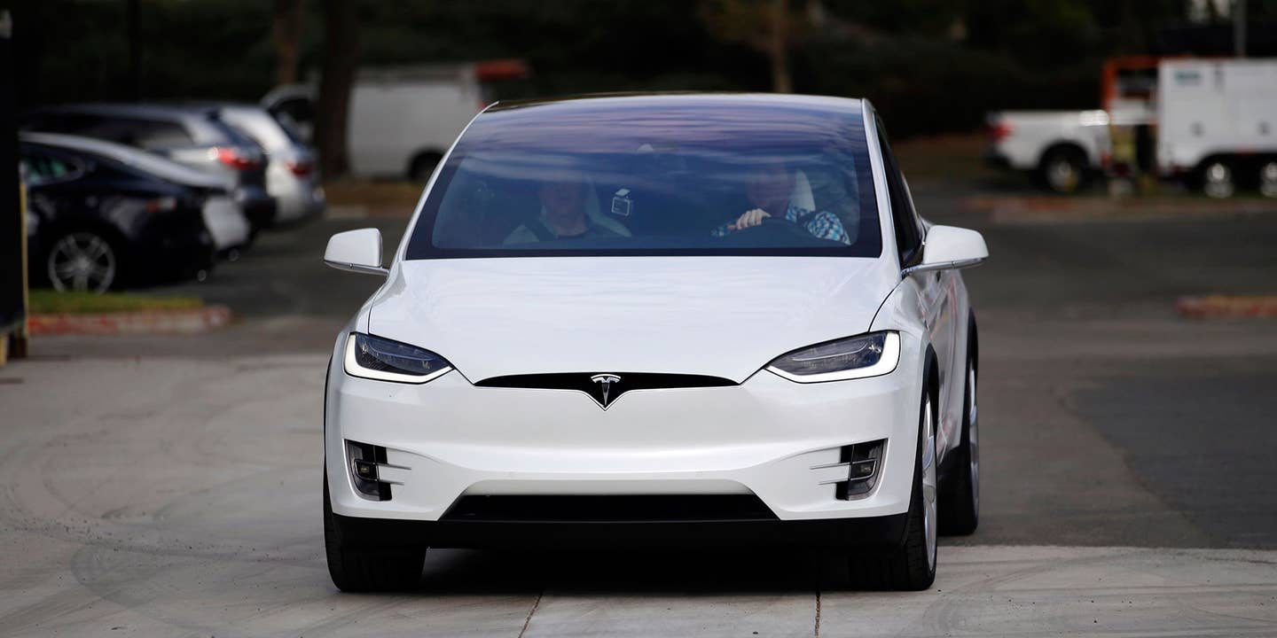 Tesla Just Settled a Lawsuit Over Several Reported Model X Flaws