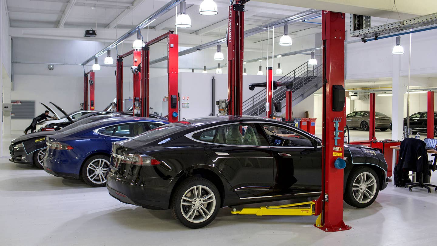 Tesla Failed to Build As Many Cars As It Hoped Last Quarter