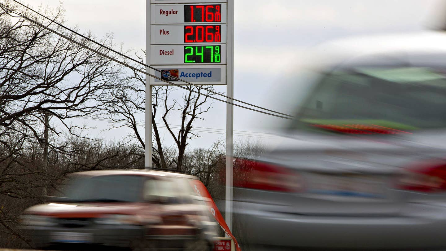 Cheap Gas Blamed for Jump in Car Crashes and Traffic Deaths