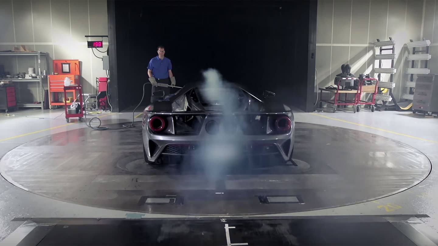 Watch the 2017 Ford GT&#8217;s Active Aero Dance During Wind Tunnel Testing