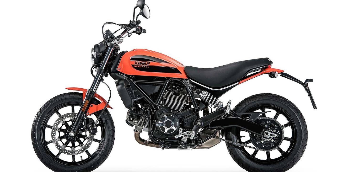 The Ducati Scrambler Sixty2 is Retro Gold for Beginners