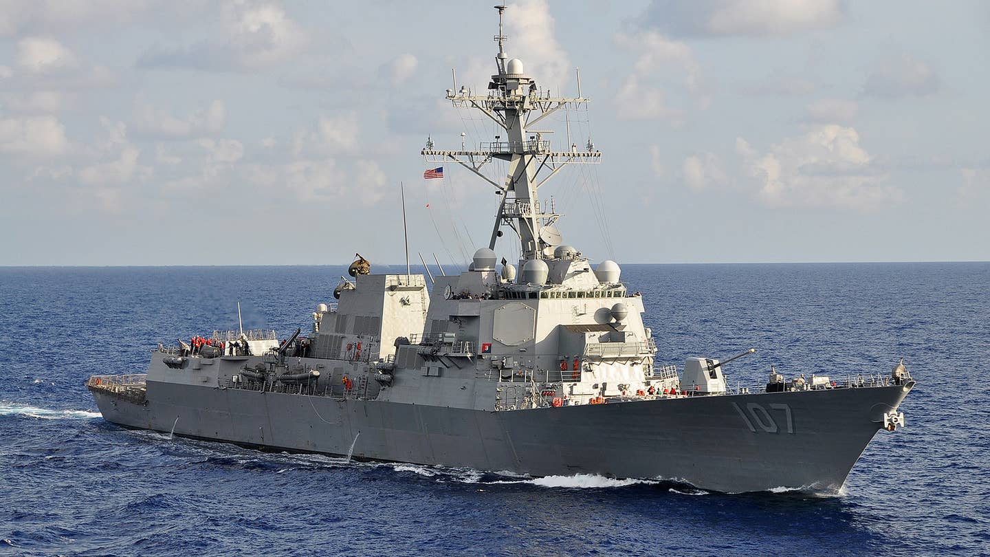 Here’s The Other Side Of That “US Destroyer Cuts Off A Russian Frigate” Story