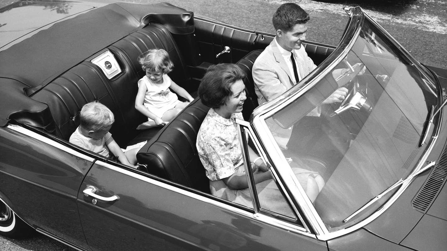 #TBT: Family Cruising in a Time Before Seatbelts