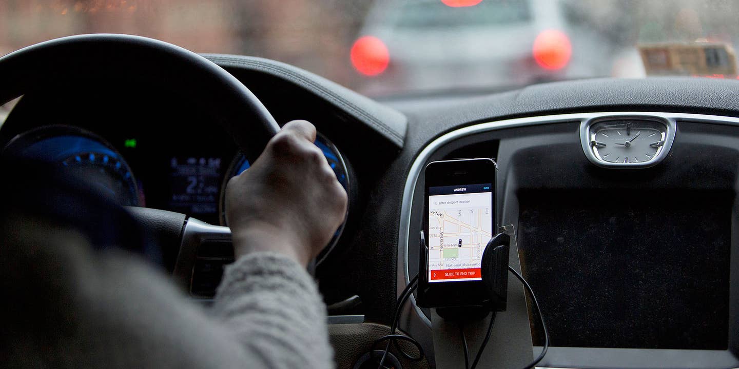Uber and Lyft Drivers Awaiting Seattle Decision on Unionization