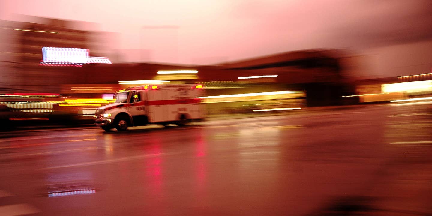 911 Dispatcher Helps Deliver Baby On Highway