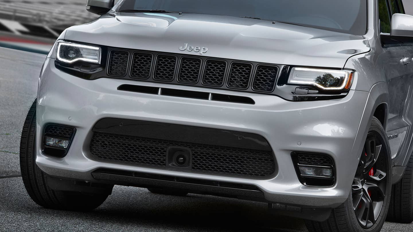 Hellcat-Powered Jeep Grand Cherokee Trackhawk Won’t Replace the Current SRT Jeep