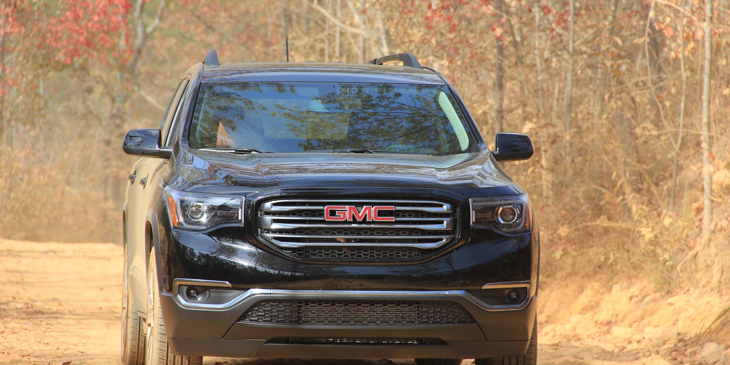 Does The 2017 GMC Acadia All Terrain Live Up to Its Name?