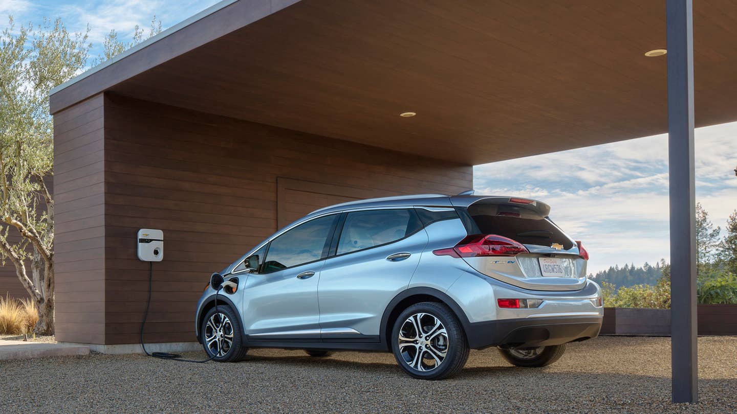 Chevrolet Bolt May Be the EV to Conquer America