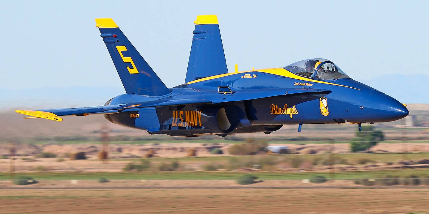 US Navy Blue Angels And USAF Thunderbirds Jets In Separate Crashes On The Same Day
