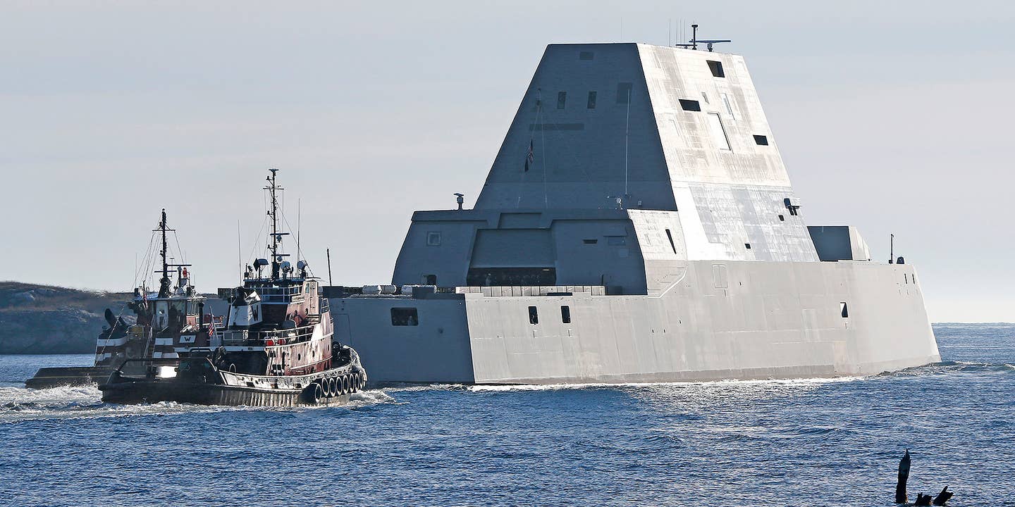USS Zumwalt Breaks Down, Scrapes Along Panama Canal