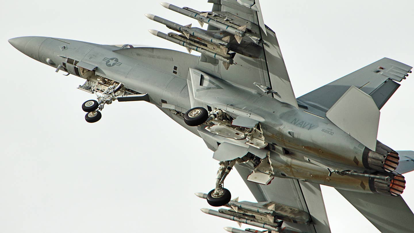 Canada To Purchase 18 Super Hornets While Future Fighter Competition Looms
