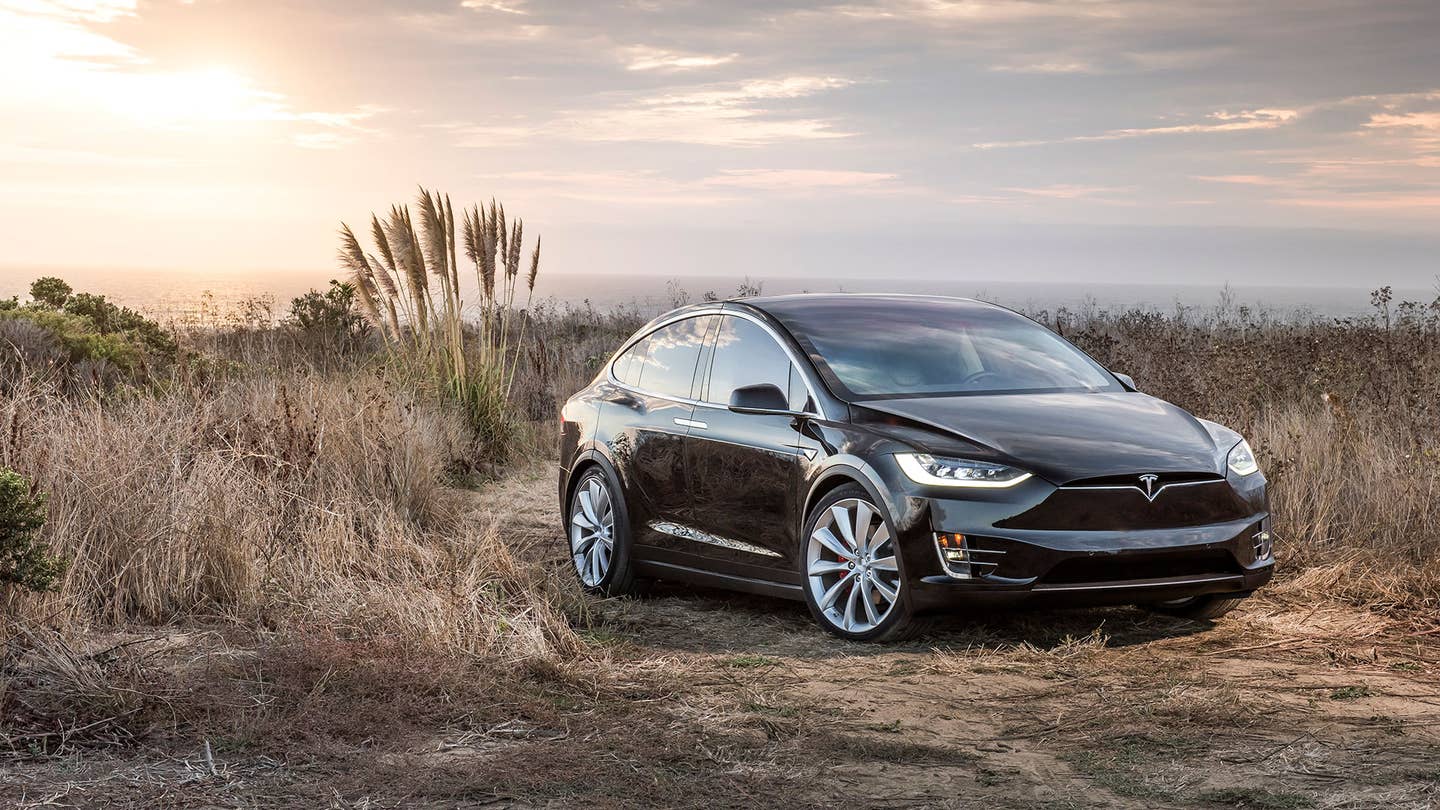 Why The Tesla Model X Will Make You Want an American SUV