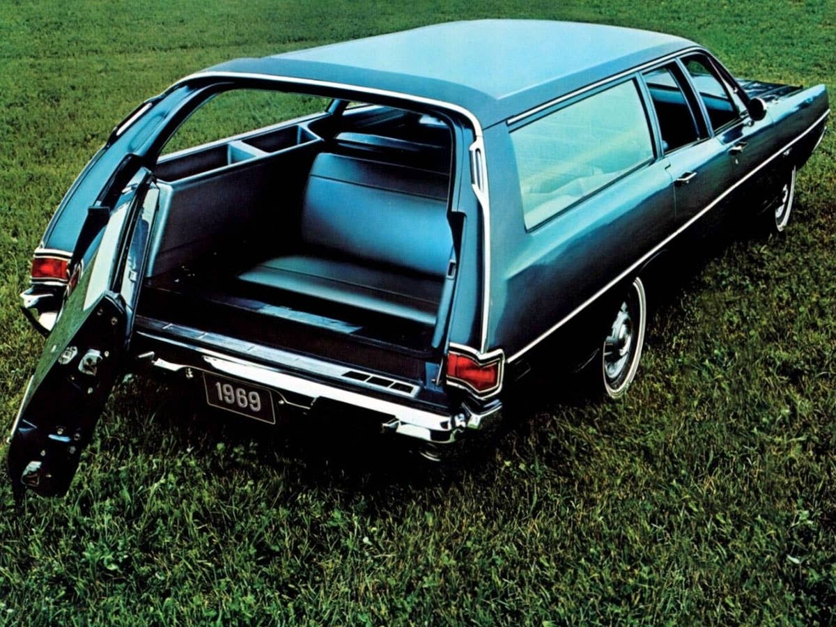 american-muscle-wagons-1969-dodge-polara-wagon-art.jpg