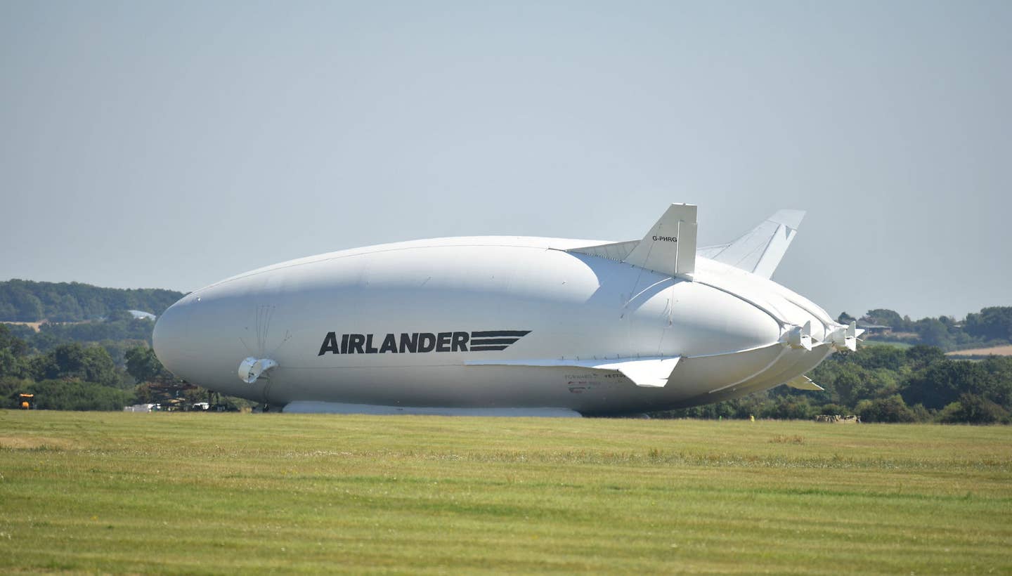 Watch the Giant Butt-Shaped Aircraft Crash Into a Field