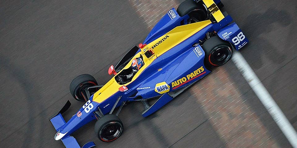 Rookie Alexander Rossi Wins the Indy 500 on Fumes