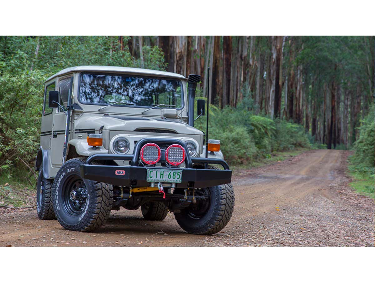 jazz coping legemliggøre Classic 4x4s Vs. The Australian Outback | The Drive