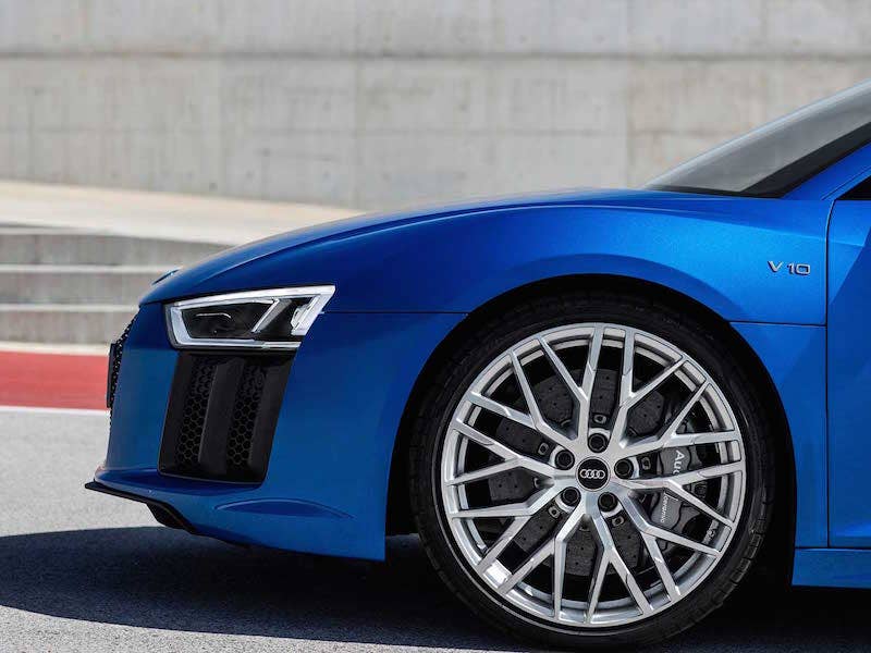 Stranded at Whole Foods in a 2016 Audi R8 V10 Prototype