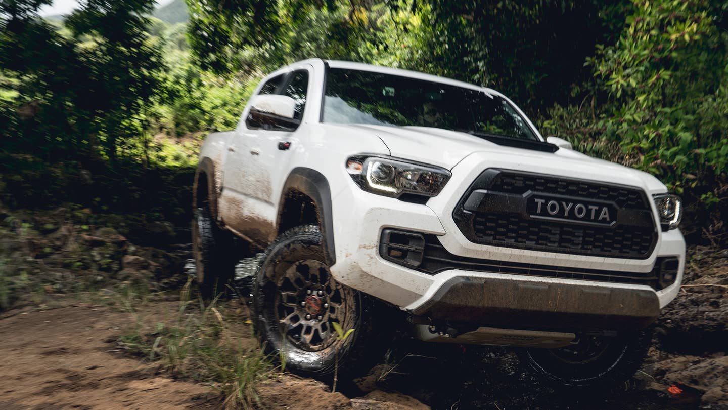 cantle_2017_toyota_tacoma_trd_pro_004.jpg