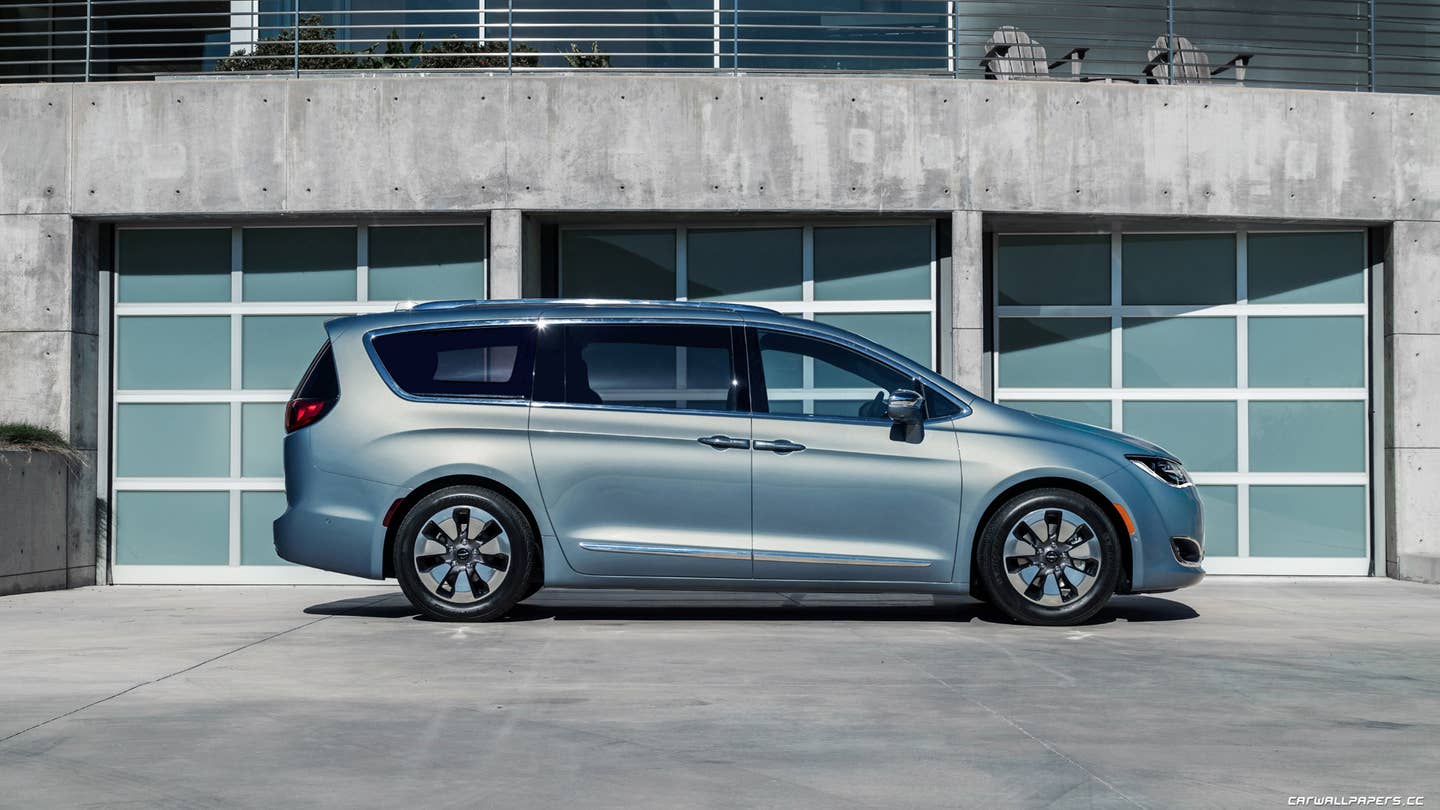 Chrysler Pacifica Hybrid is Better Than We Thought