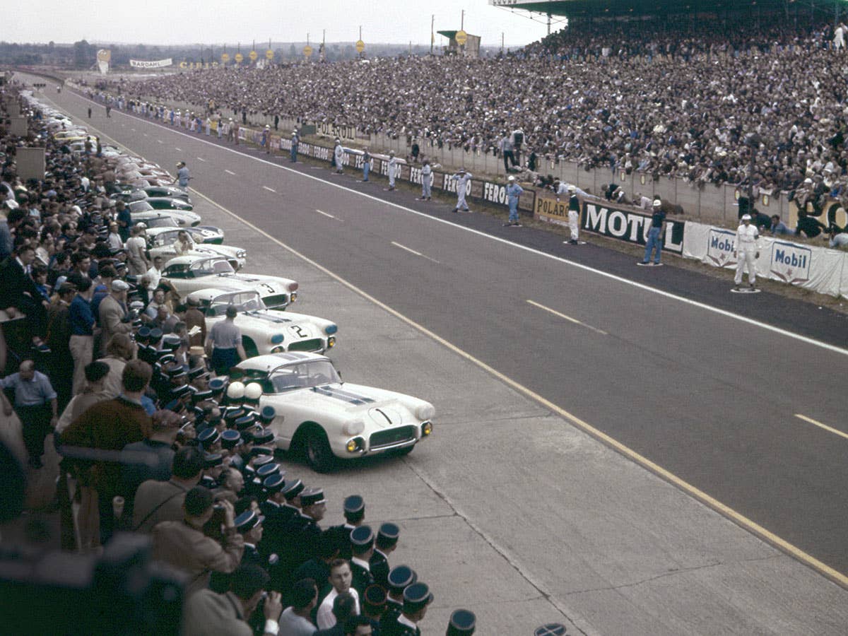 1960 Le Mans Corvettes