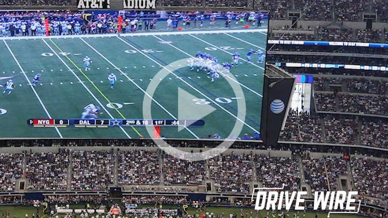 Design: The Texas-size HD Screens at AT&T Stadium