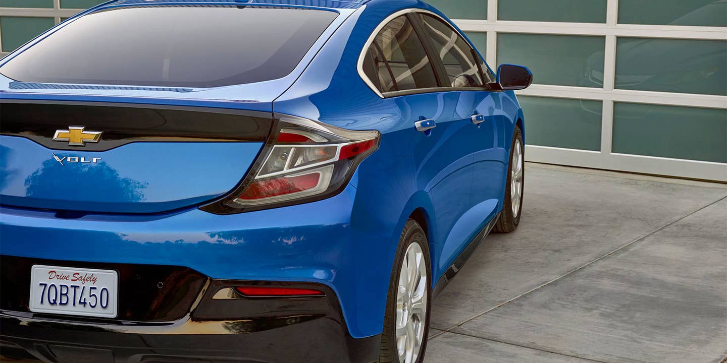 The 2017 Chevrolet Volt Might be the World’s Best Commuter Car