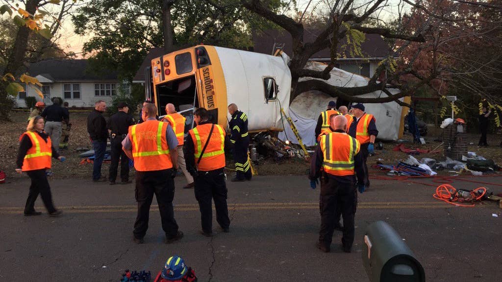 6 Children Dead, 23 Injured In Tennessee School Bus Crash