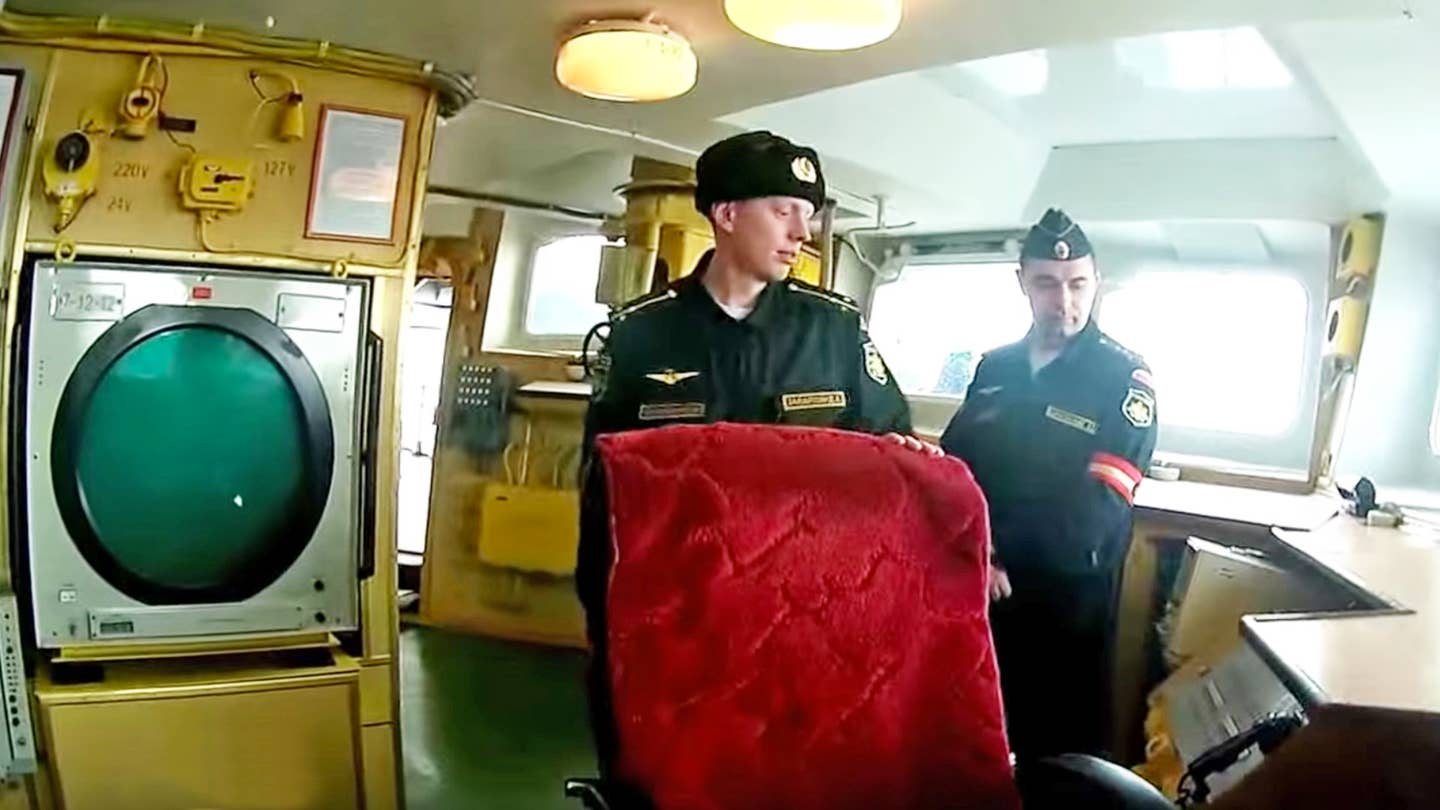What Oddities Can You Spot In This Tour Of Russia’s Aging Aircraft Carrier?